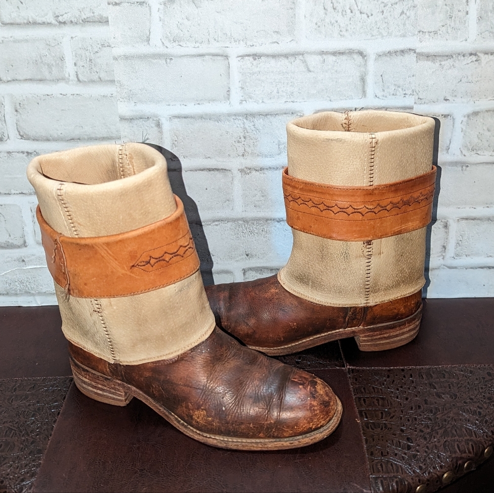 Frye Vintage Campus Boot size 9